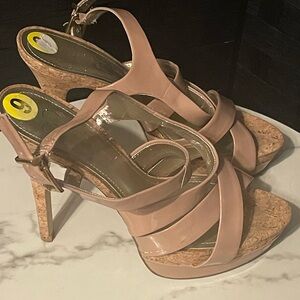 Jessica Simpson Nude Suede Strappy Platform Heels – Size 9M